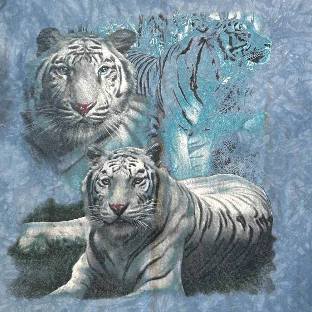 Gildan Nature Shirt Mens XL Blue Mountain White Tiger Ultra Cotton Heavyweight